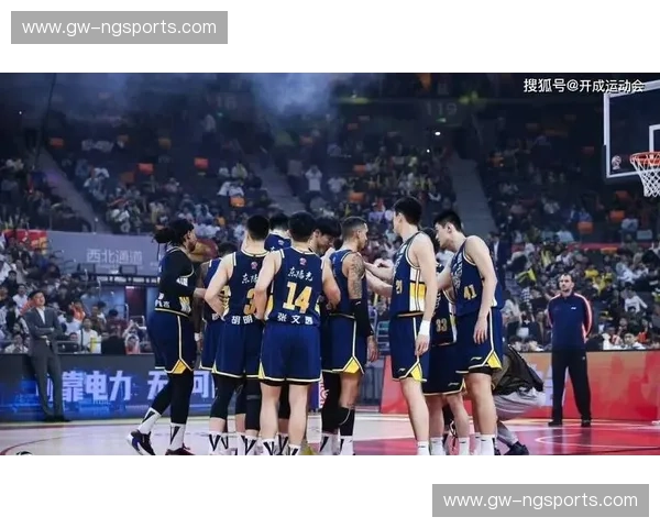巅峰之弈：广东宏远与中国男篮的“血脉之战”——从南粤霸主到华夏脊梁的篮球进阶论