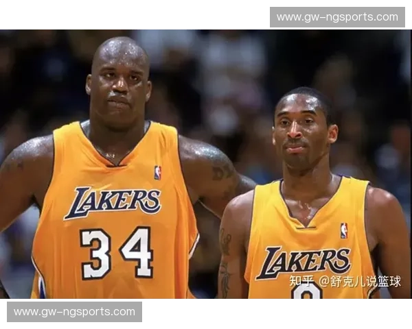 永恒的黑白对决：2006马刺与小牛，一场关于英雄主义与王朝涅槃的史诗